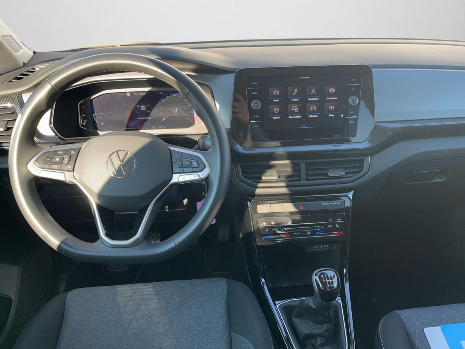 Volkswagen T-Cross – Bild 3