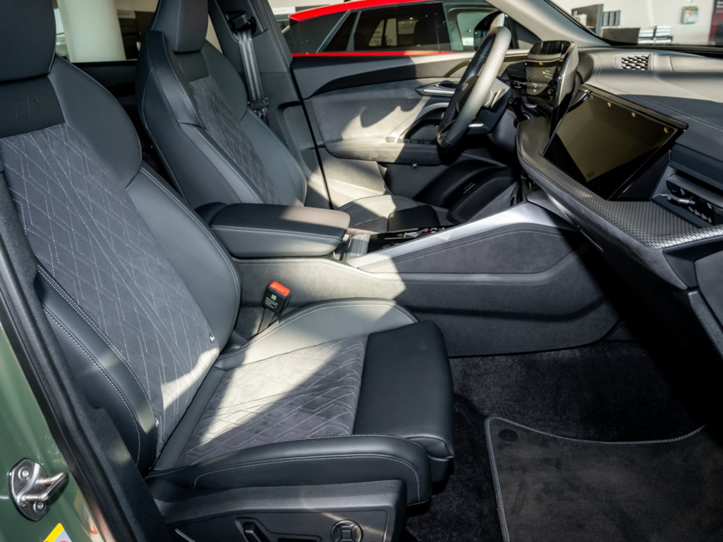 Bild über Audi Q5 Sportback TDI quattro 150 kW S tronic - für weitere Informationen kontaktieren Sie den Audi Partner