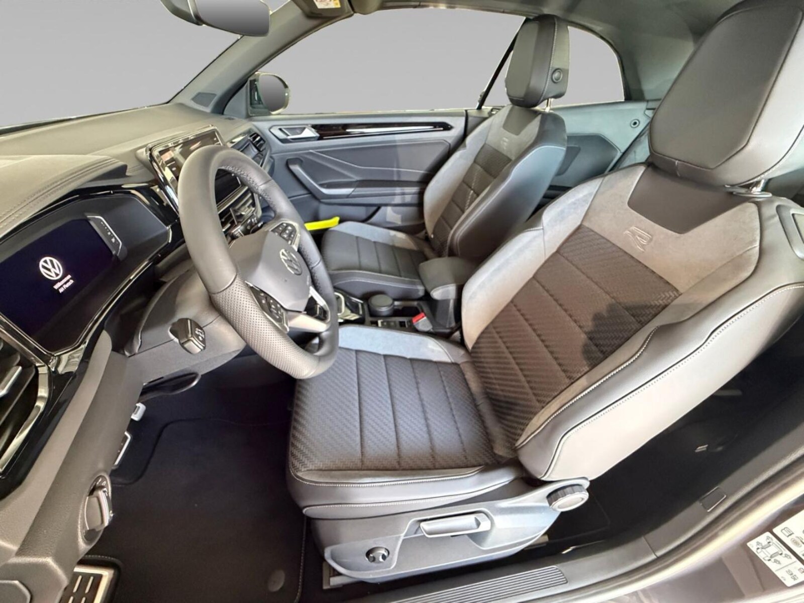 Volkswagen T-Roc Cabriolet – Bild 12