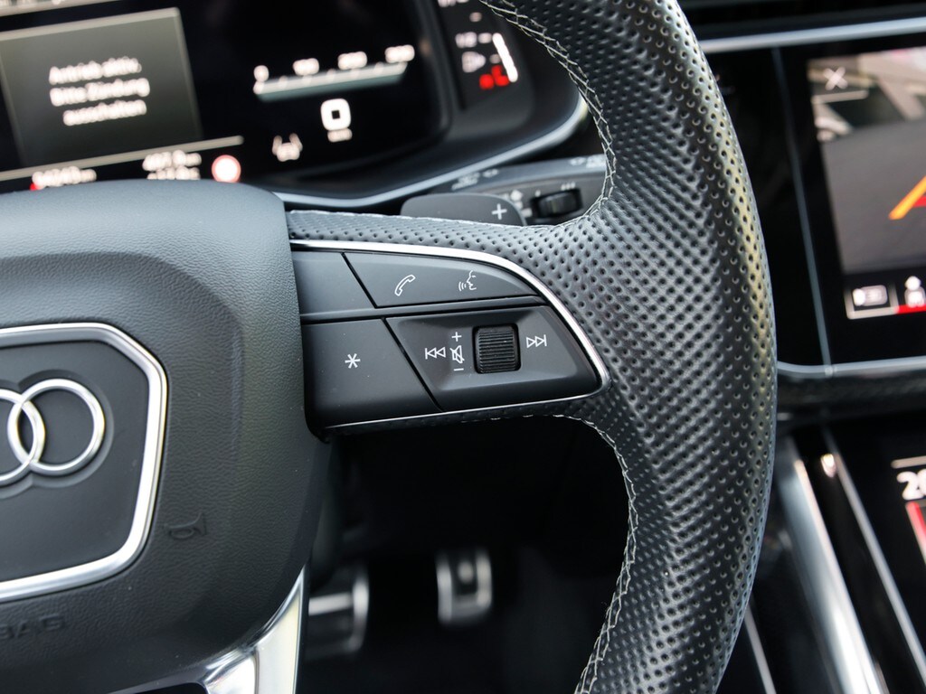 Image about Audi SQ8 TFSI quattro tiptronic
