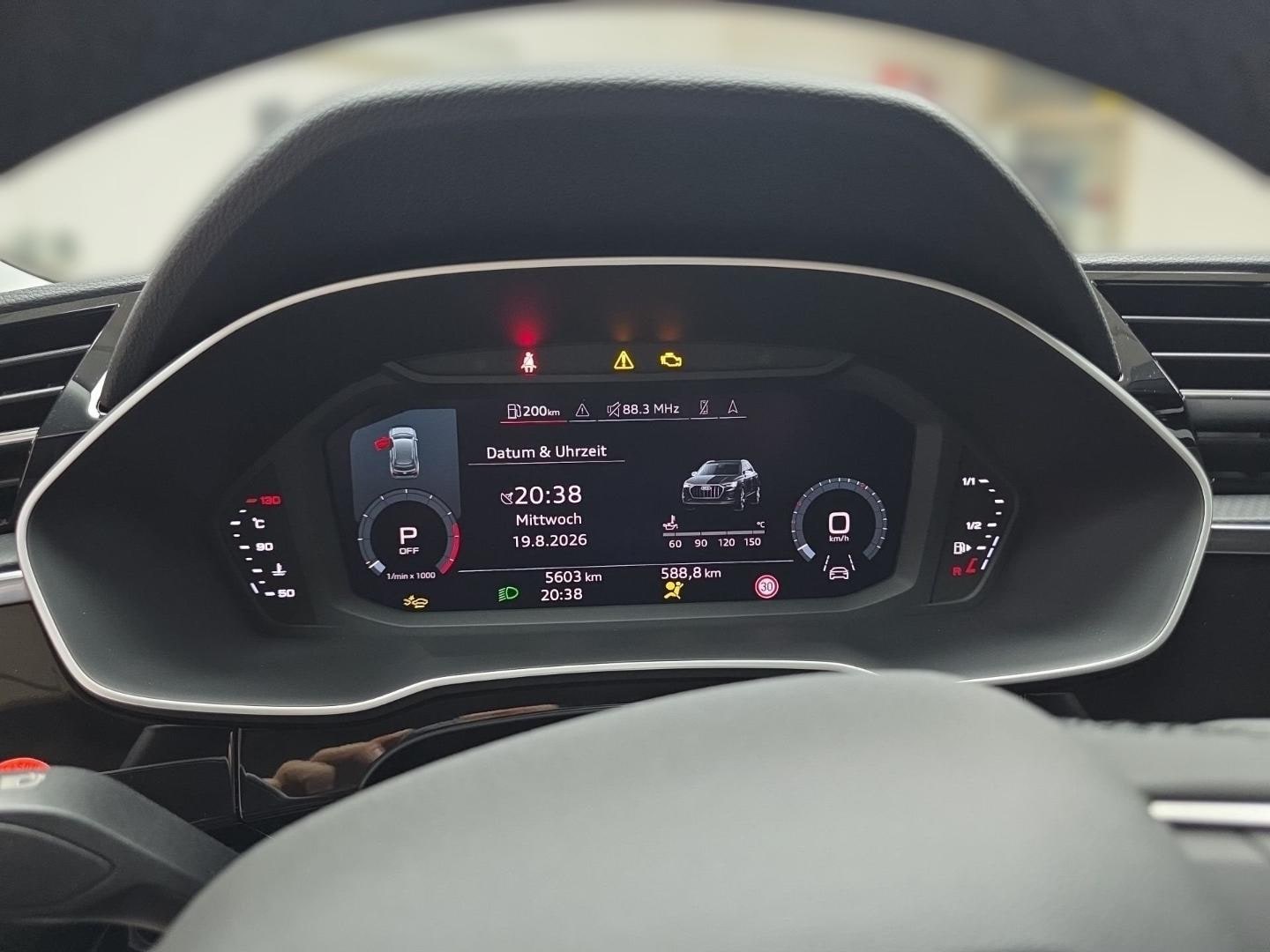 Bild über Audi Q3 TFSI 110 kW S tronic - für weitere Informationen kontaktieren Sie den Audi Partner