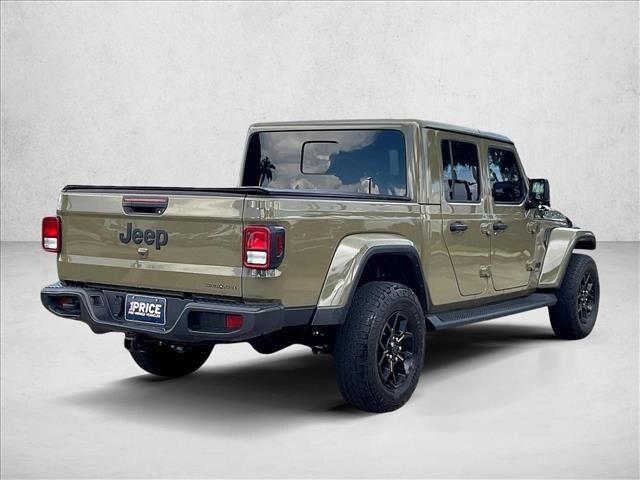 2025 Jeep Gladiator