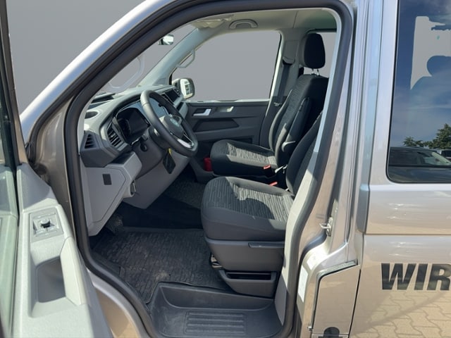 Volkswagen T6.1 Caravelle larger