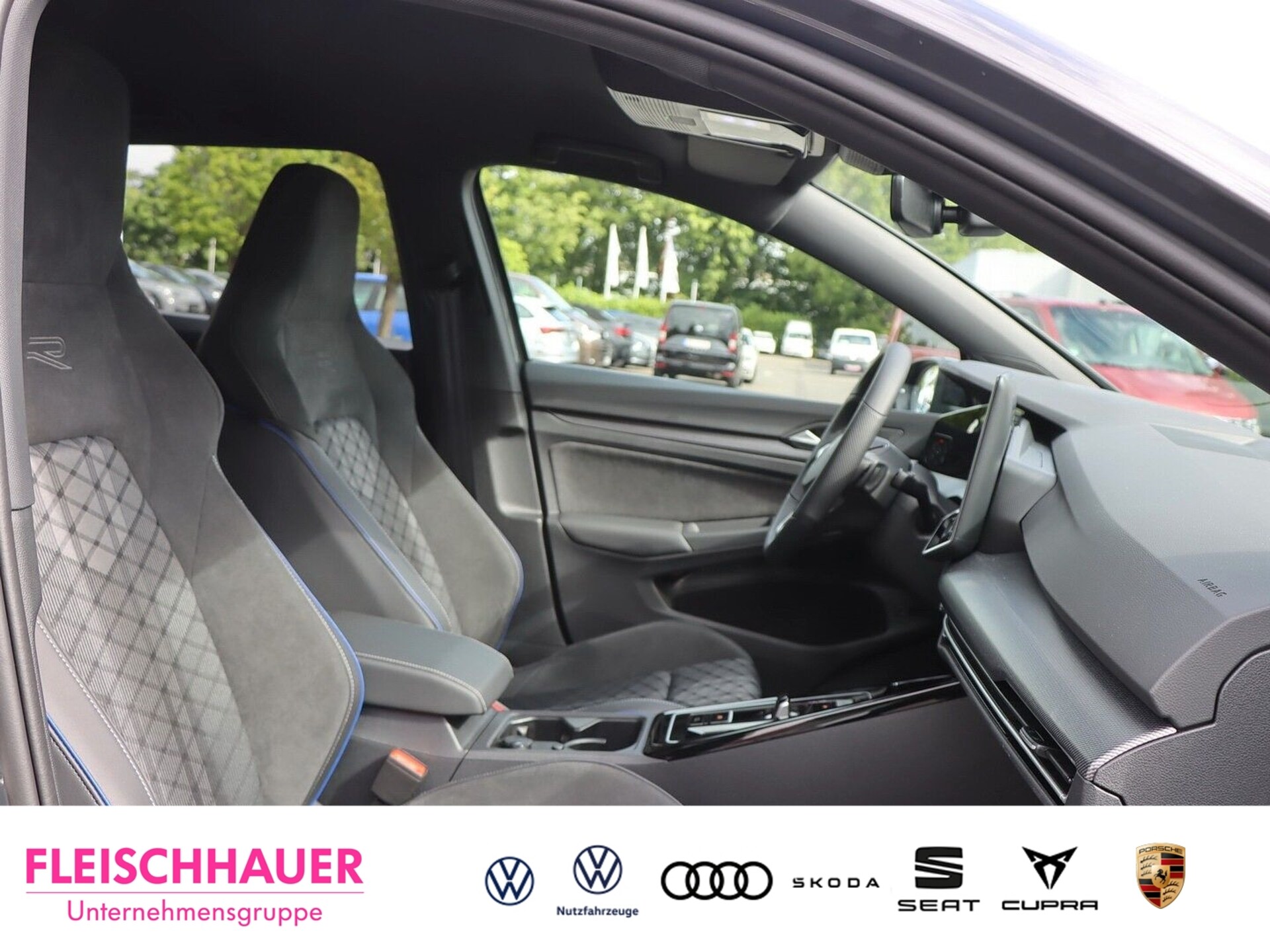 Volkswagen Golf Variant R-Line