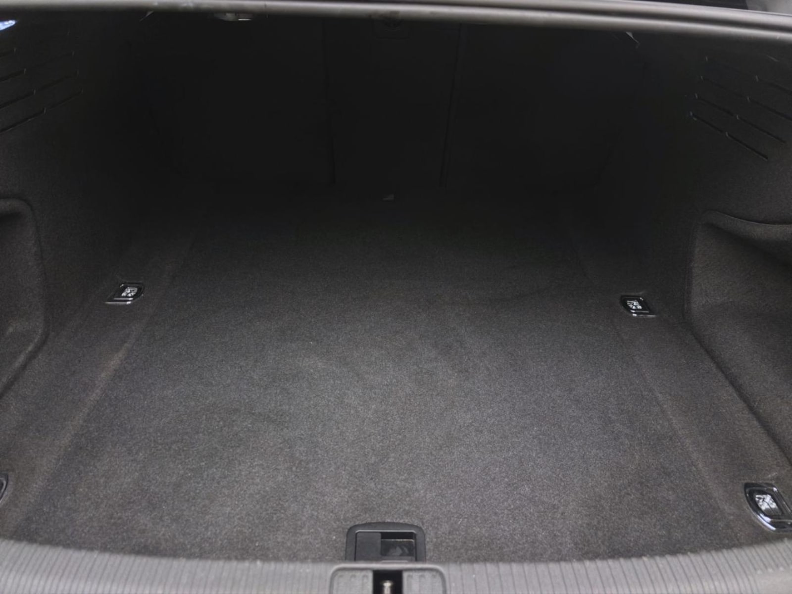Audi A4 Limousine – Bild 5