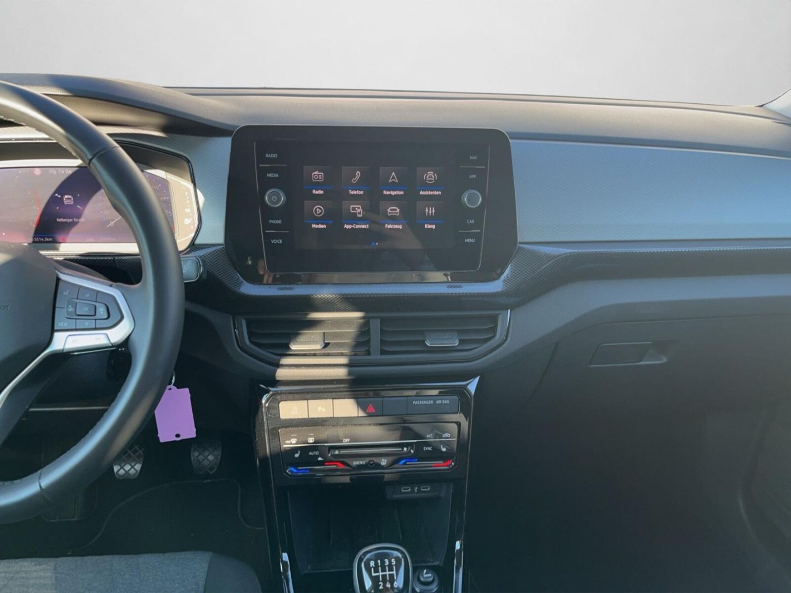 Volkswagen T-Cross – Bild 11