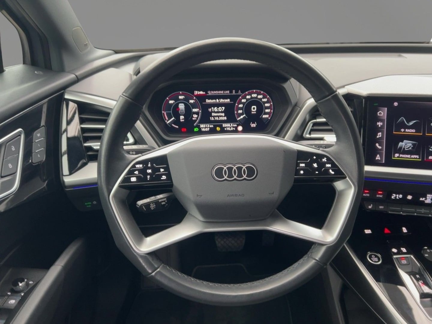 Bild über - für weitere Informationen kontaktieren Sie den Audi Partner