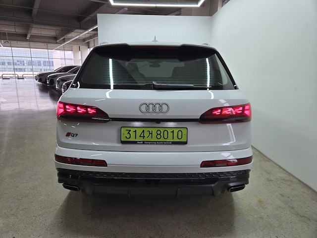 Audi Q7 55 TFSI quattro Premium 250 340 kW hp tiptronic — фото 4
