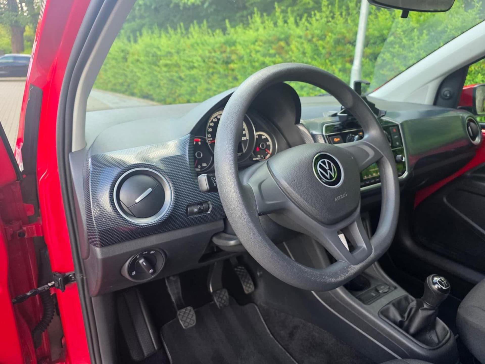 Volkswagen up!