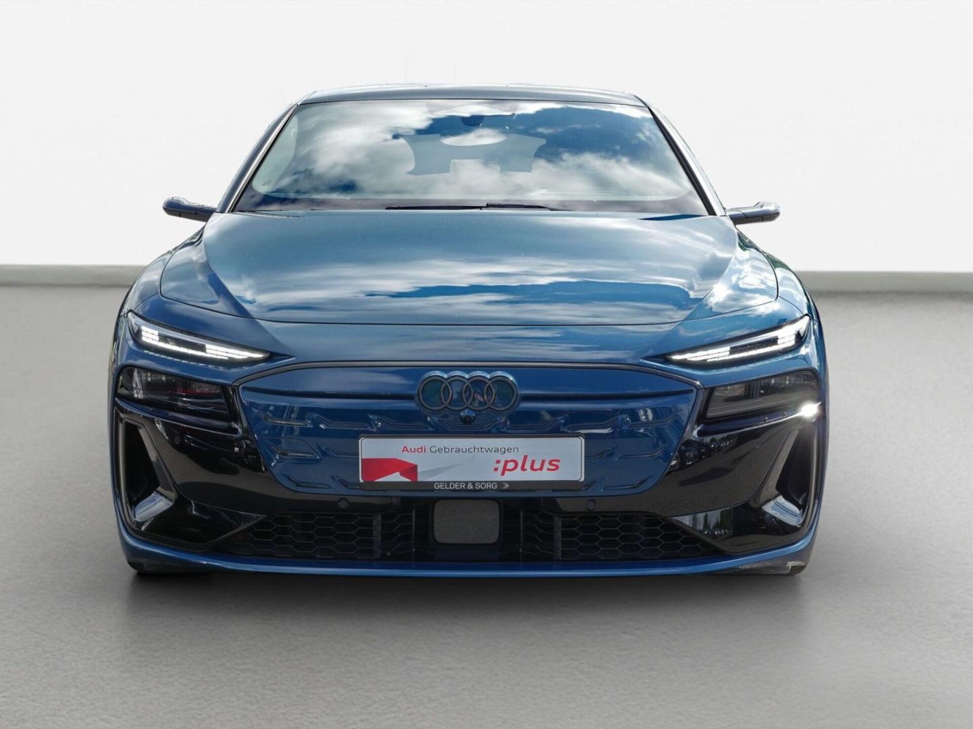 Audi A6 Avant e-tron edition one