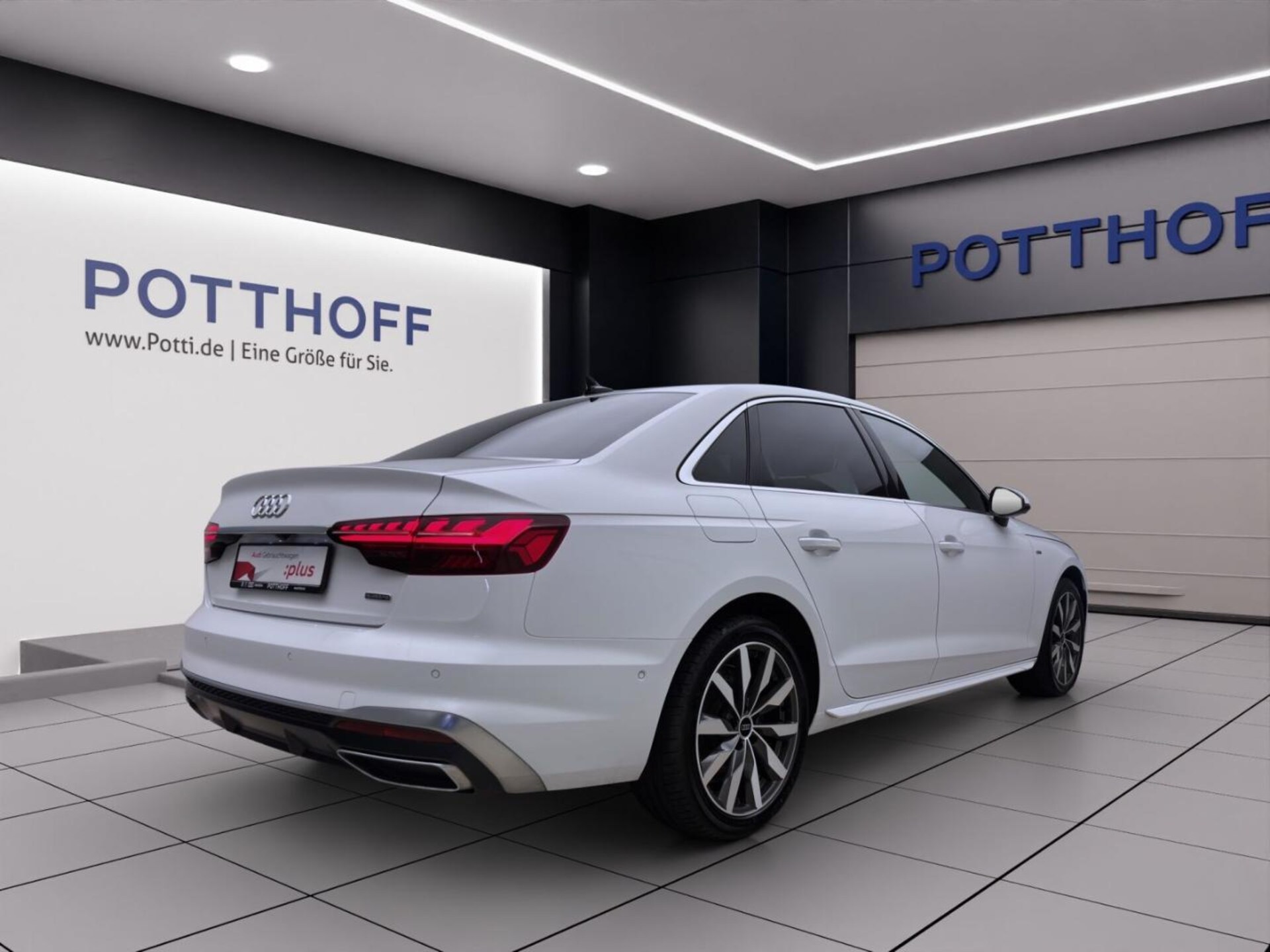Audi A4 Limousine S line
