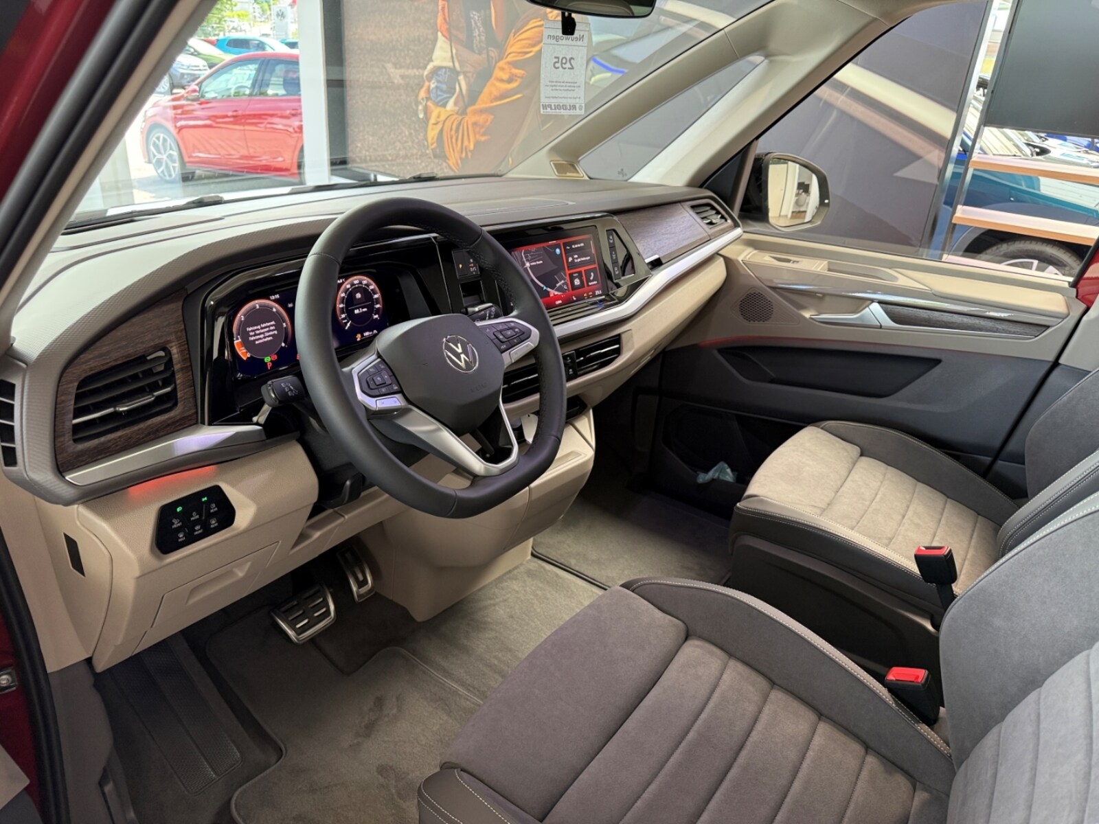 Volkswagen Multivan Langversion – Bild 5