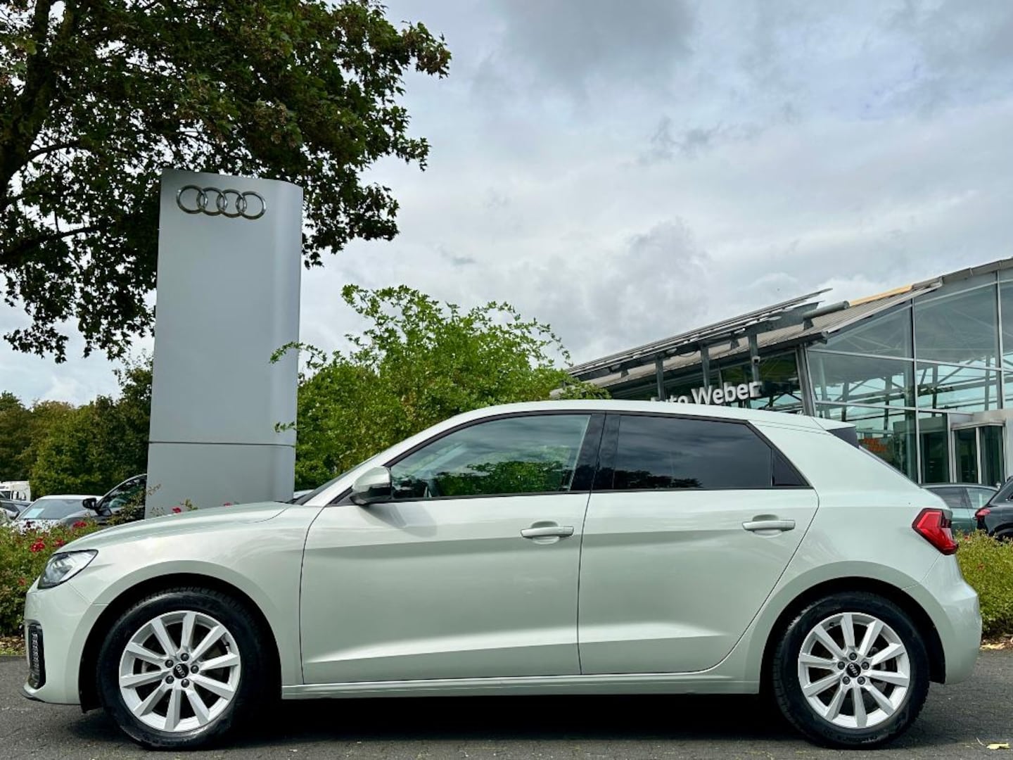 Bild über Audi A1 Sportback advanced 30 TFSI S tronic - für weitere Informationen kontaktieren Sie den Audi Partner