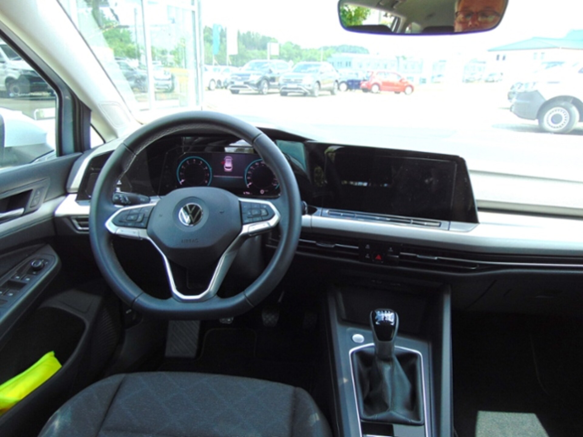Volkswagen Golf Variant Life
