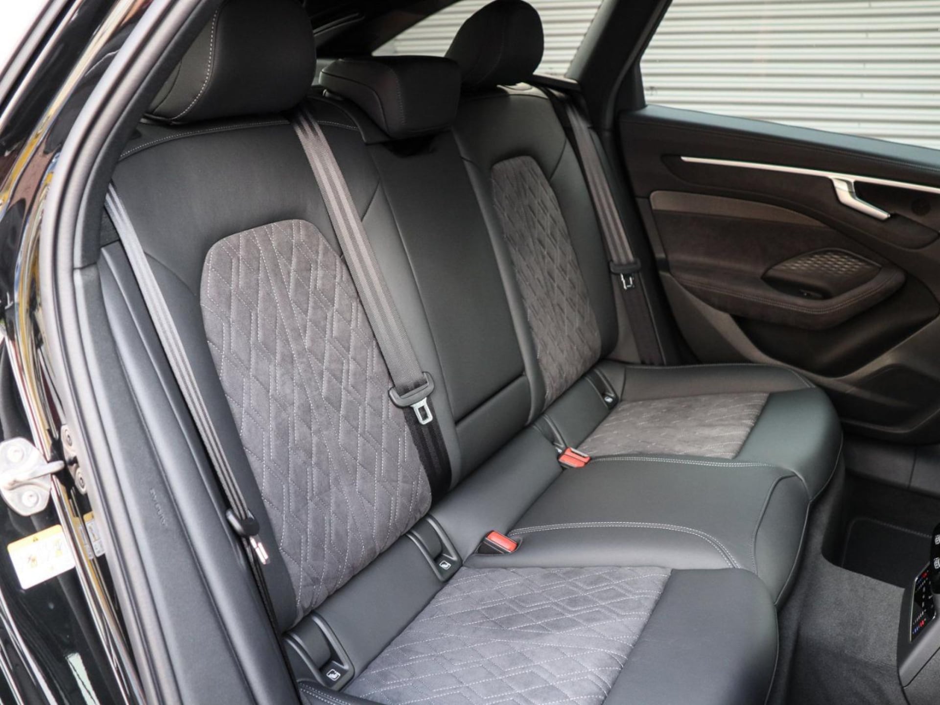 Audi A6 Avant edition one
