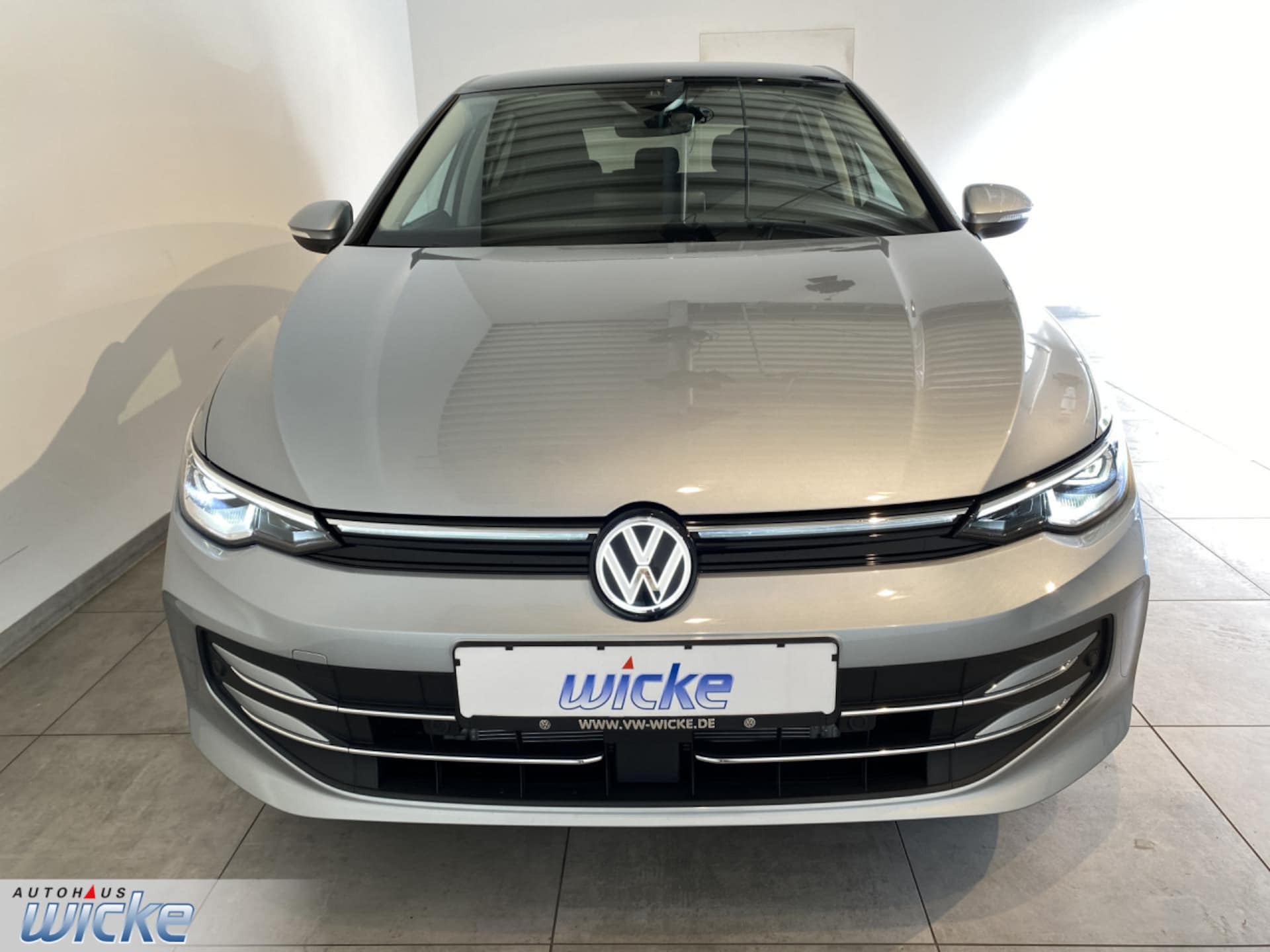 Volkswagen Golf Style