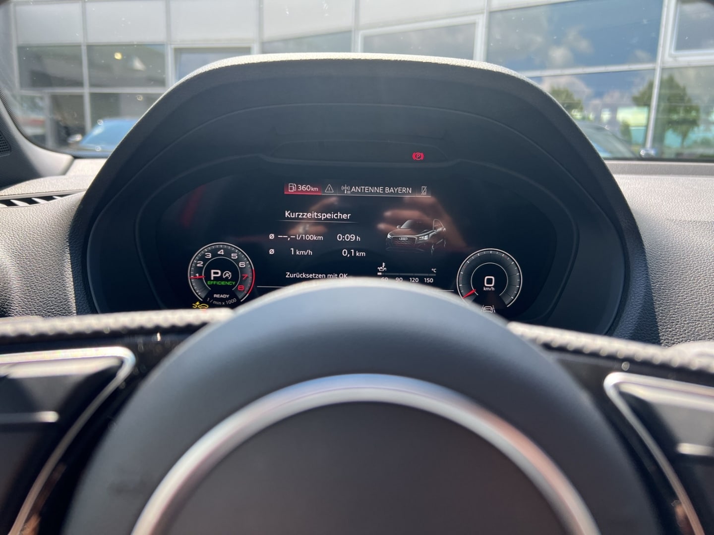 Bild über Audi Q2 S line 35 TFSI S tronic - für weitere Informationen kontaktieren Sie den Audi Partner
