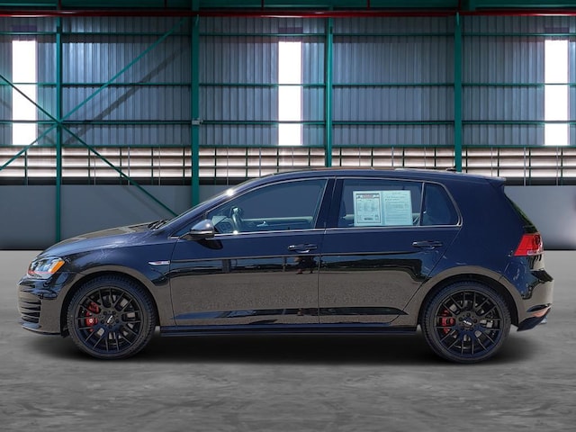 2017 Volkswagen Golf