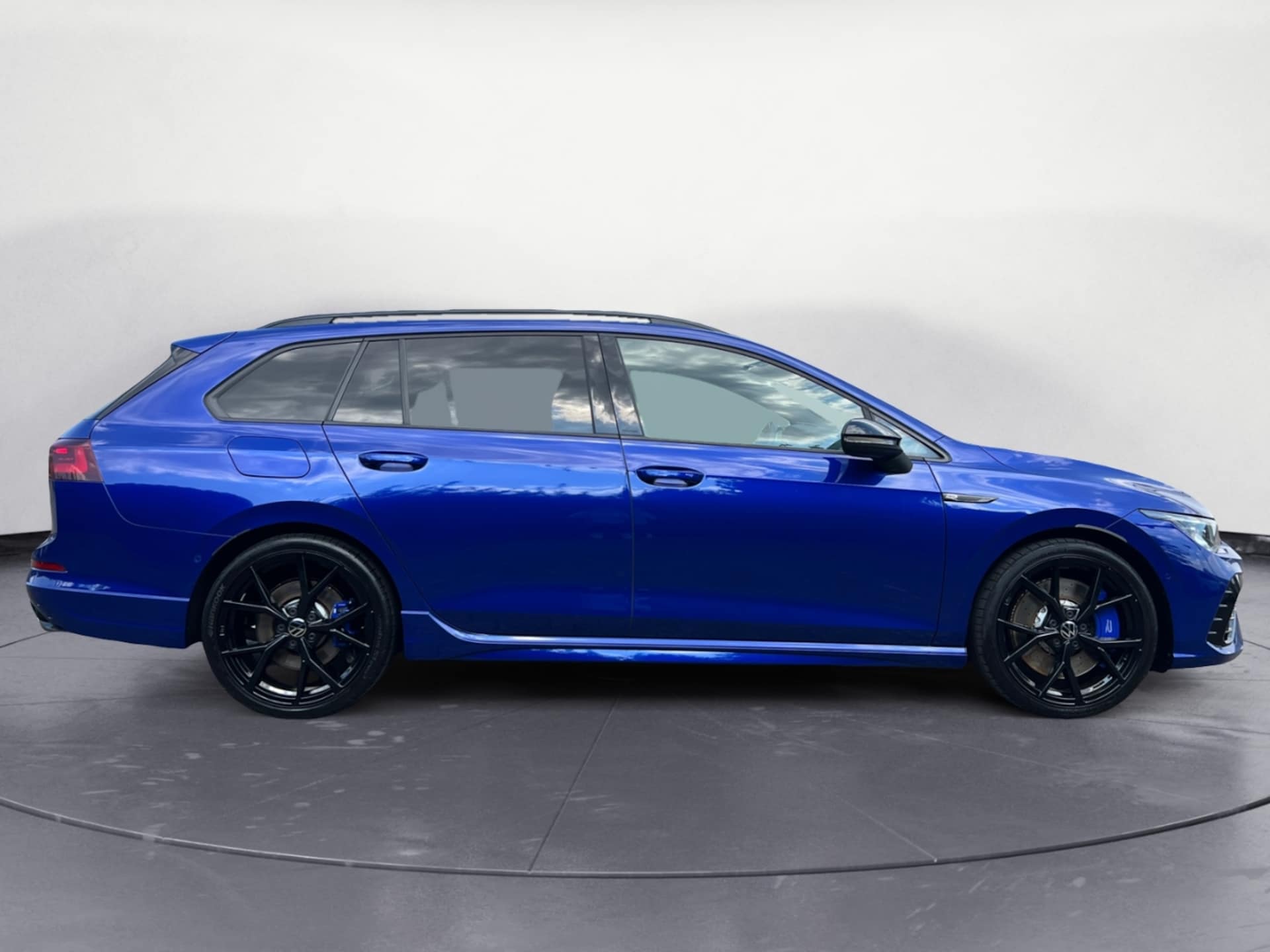 Volkswagen Golf Variant R
