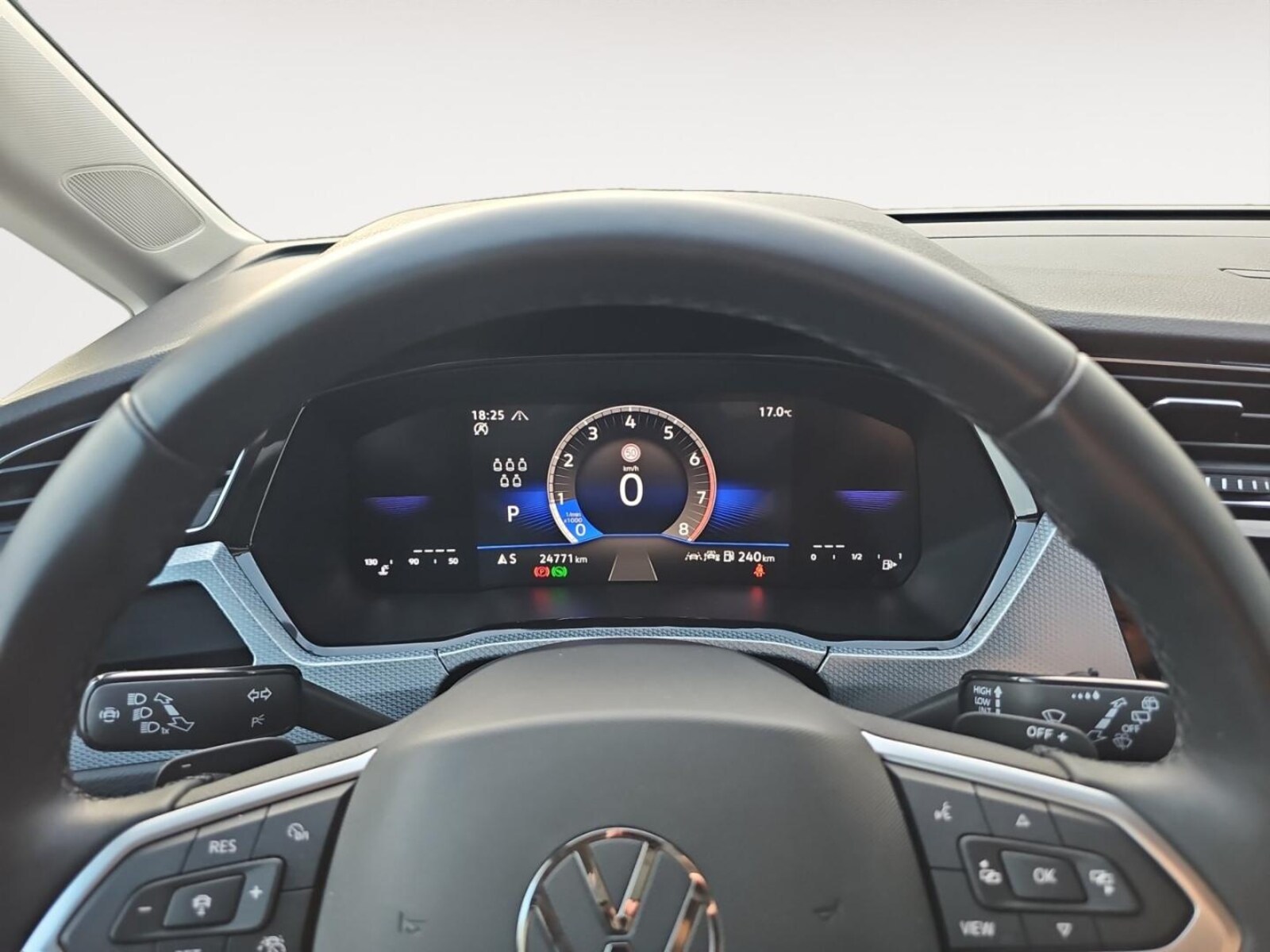Volkswagen Touran – Bild 13