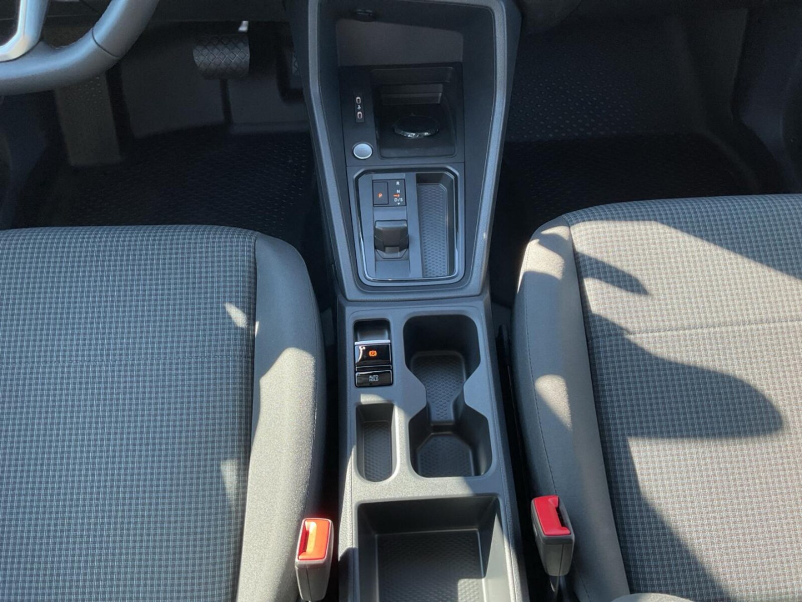 Volkswagen Caddy Maxi Kombi – Bild 7