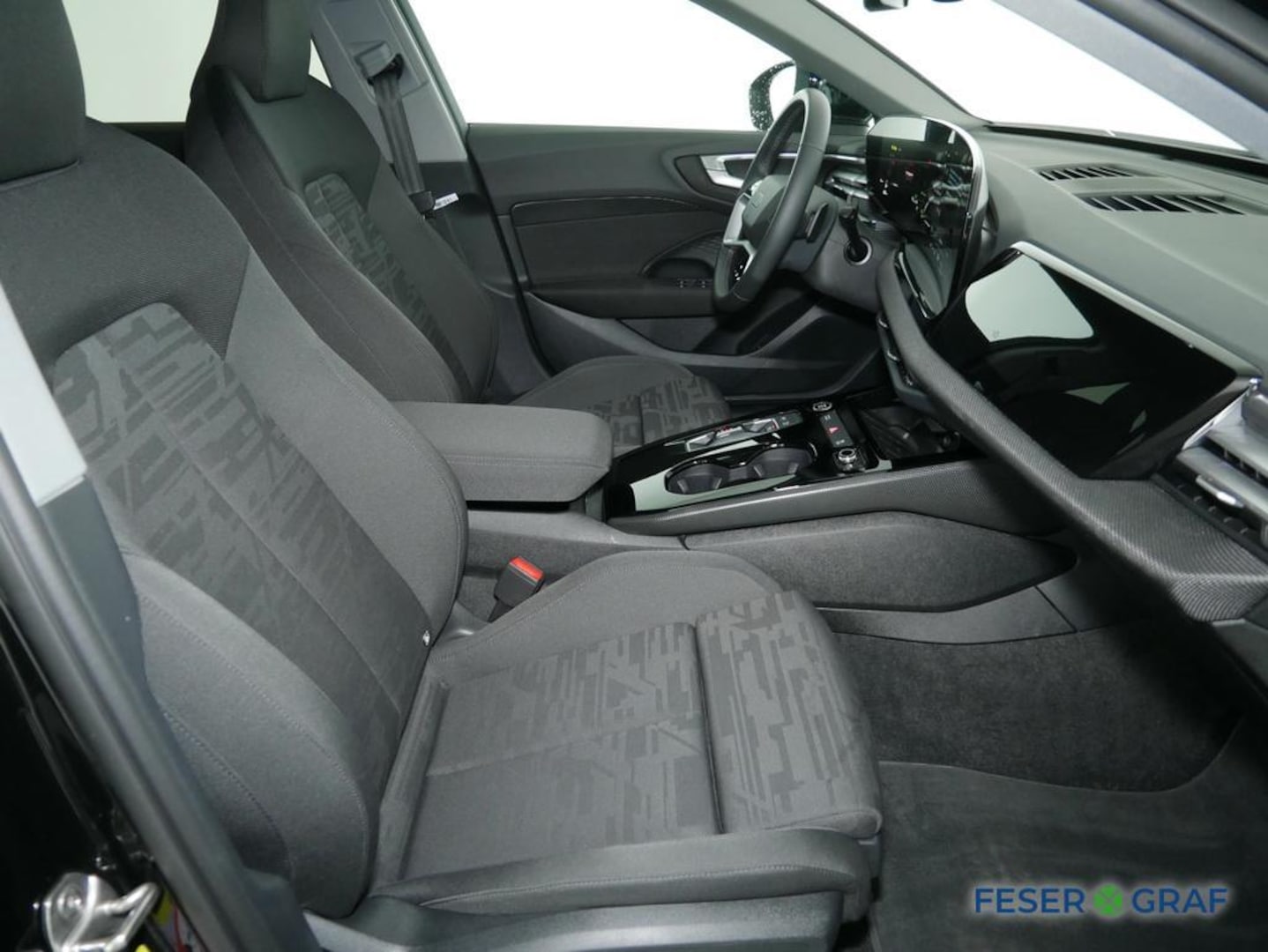 Bild über Audi A5 Avant TDI 150 kW S tronic - für weitere Informationen kontaktieren Sie den Audi Partner