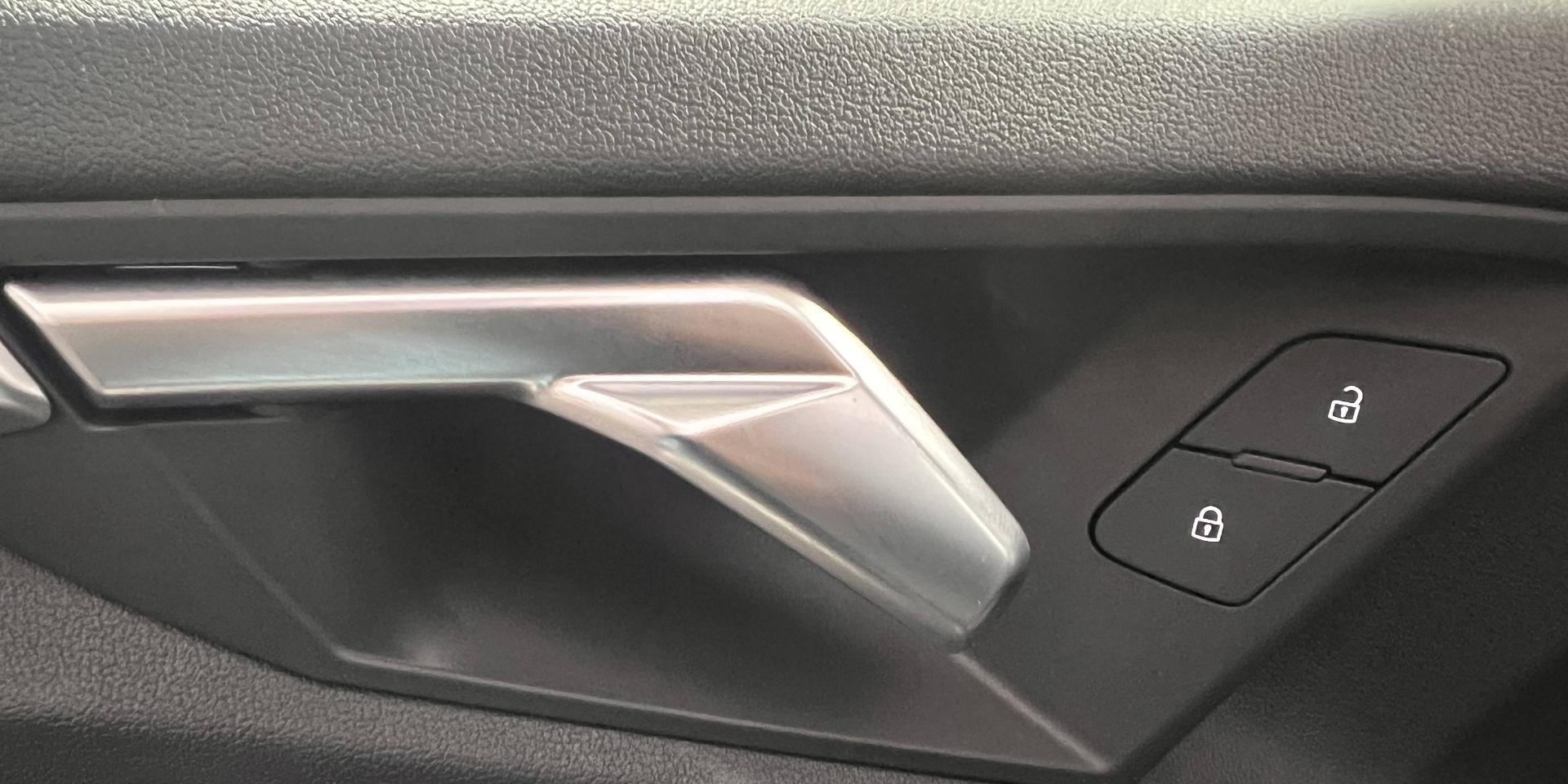 Image about Audi A3 Sportback S line 35 TFSI Hybride 110 kW (150 ch) S tronic