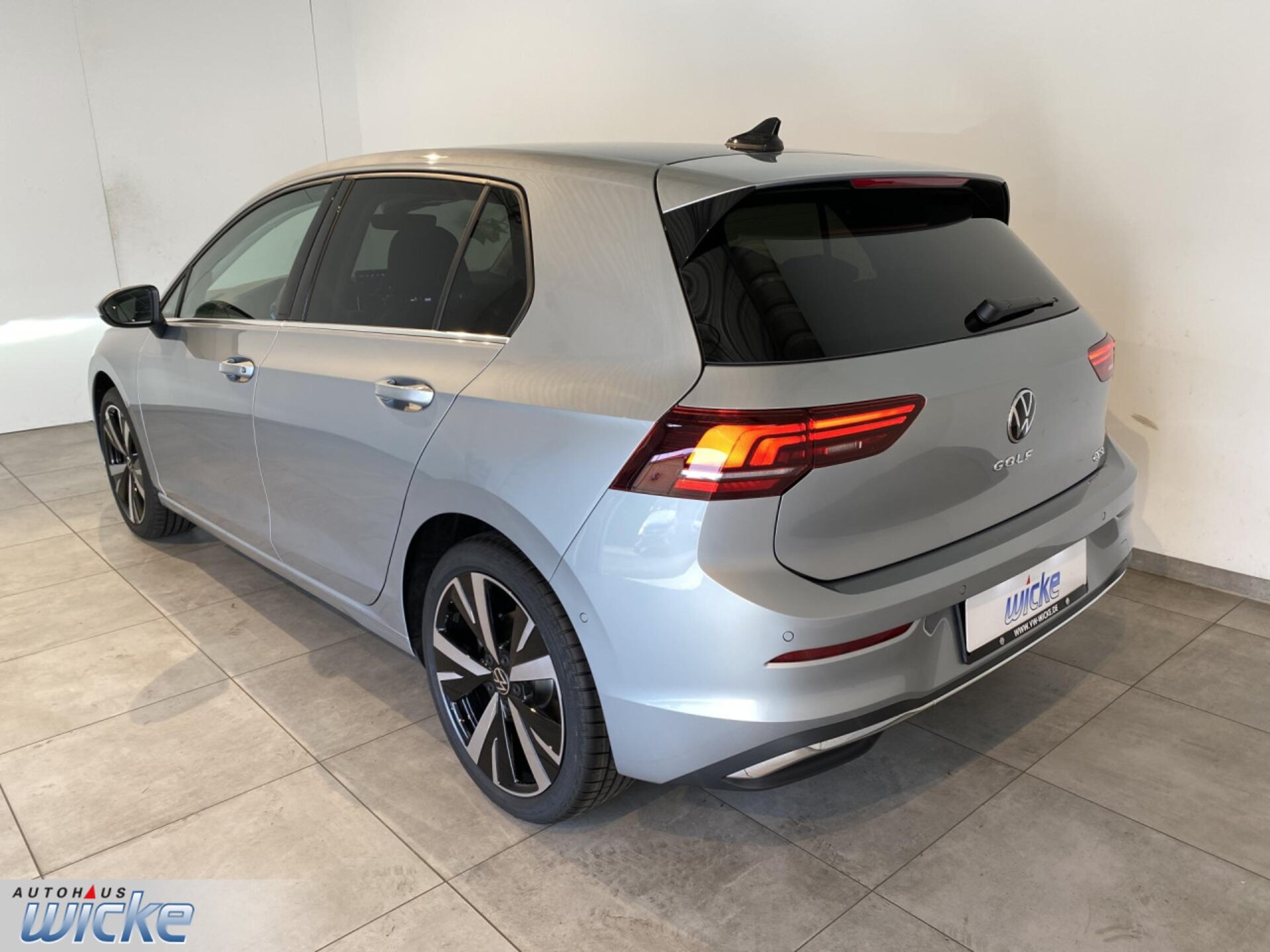 Volkswagen Golf Style
