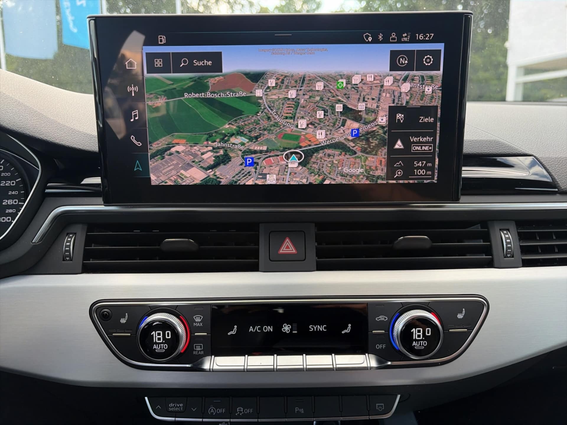 Audi A4 Avant S line