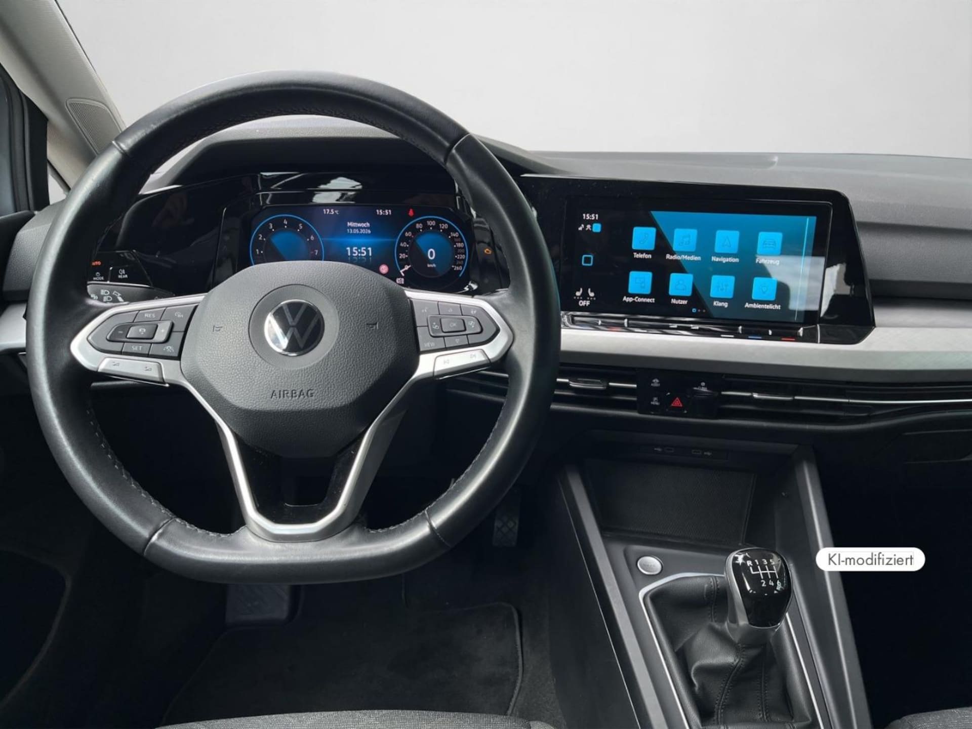 Volkswagen Golf Life