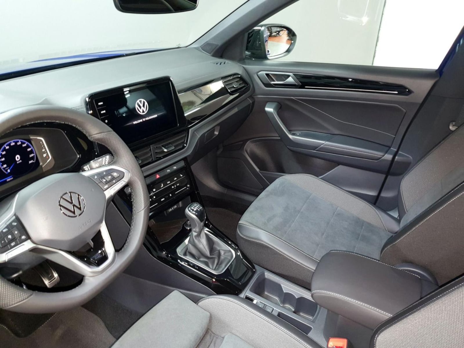 Volkswagen T-Roc – Bild 17