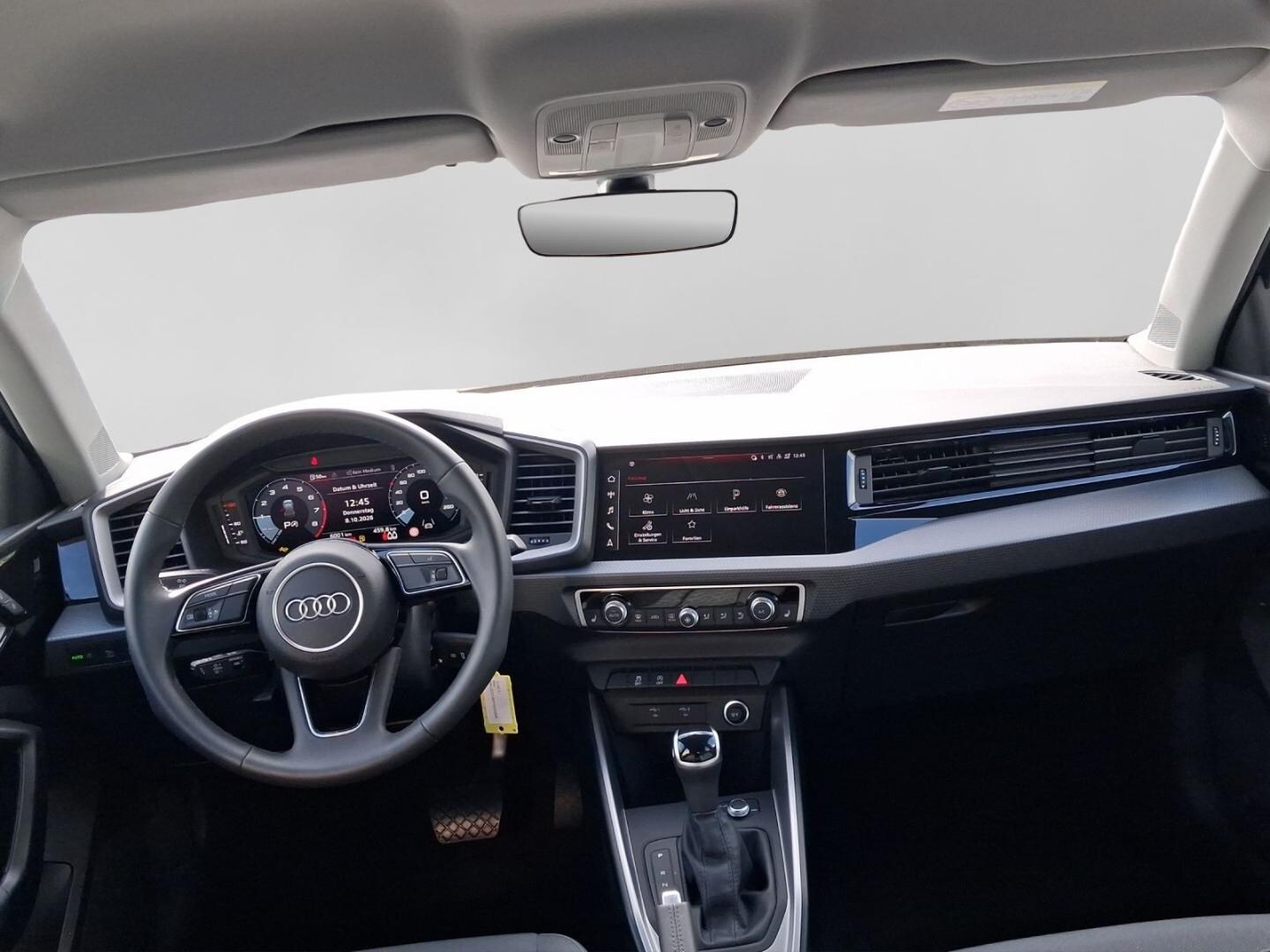 Bild über Audi A1 Sportback S line 25 TFSI S tronic - für weitere Informationen kontaktieren Sie den Audi Partner