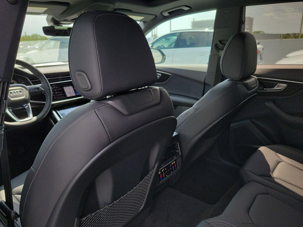 2026 Audi Q8 Premium Plus - Photo 25