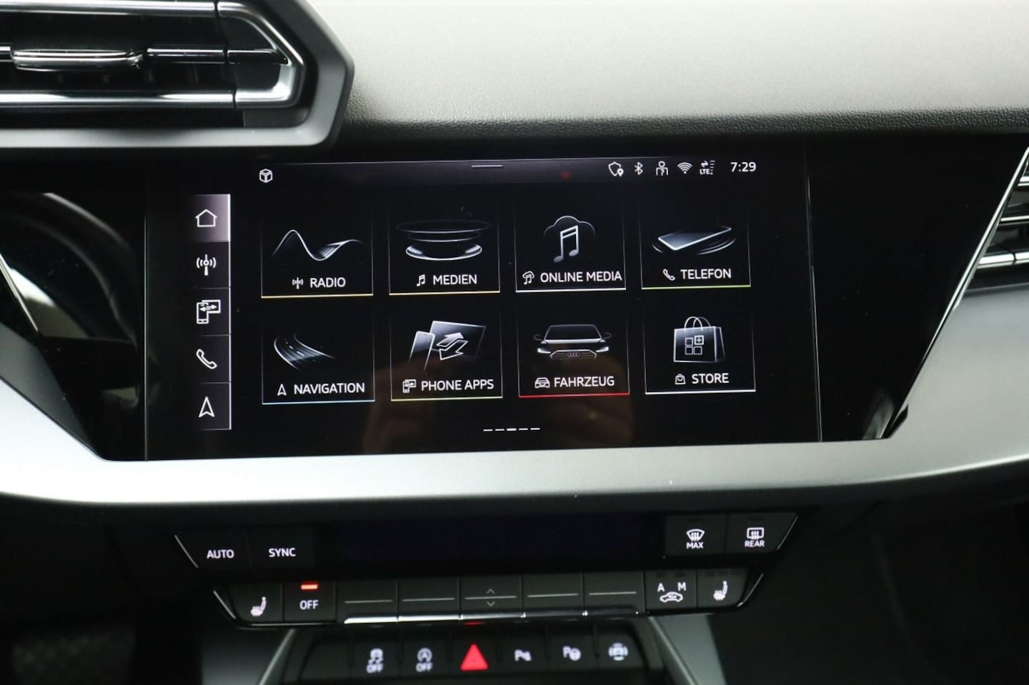 Bild über Audi A3 Sportback advanced 30 TFSI S tronic - für weitere Informationen kontaktieren Sie den Audi Partner
