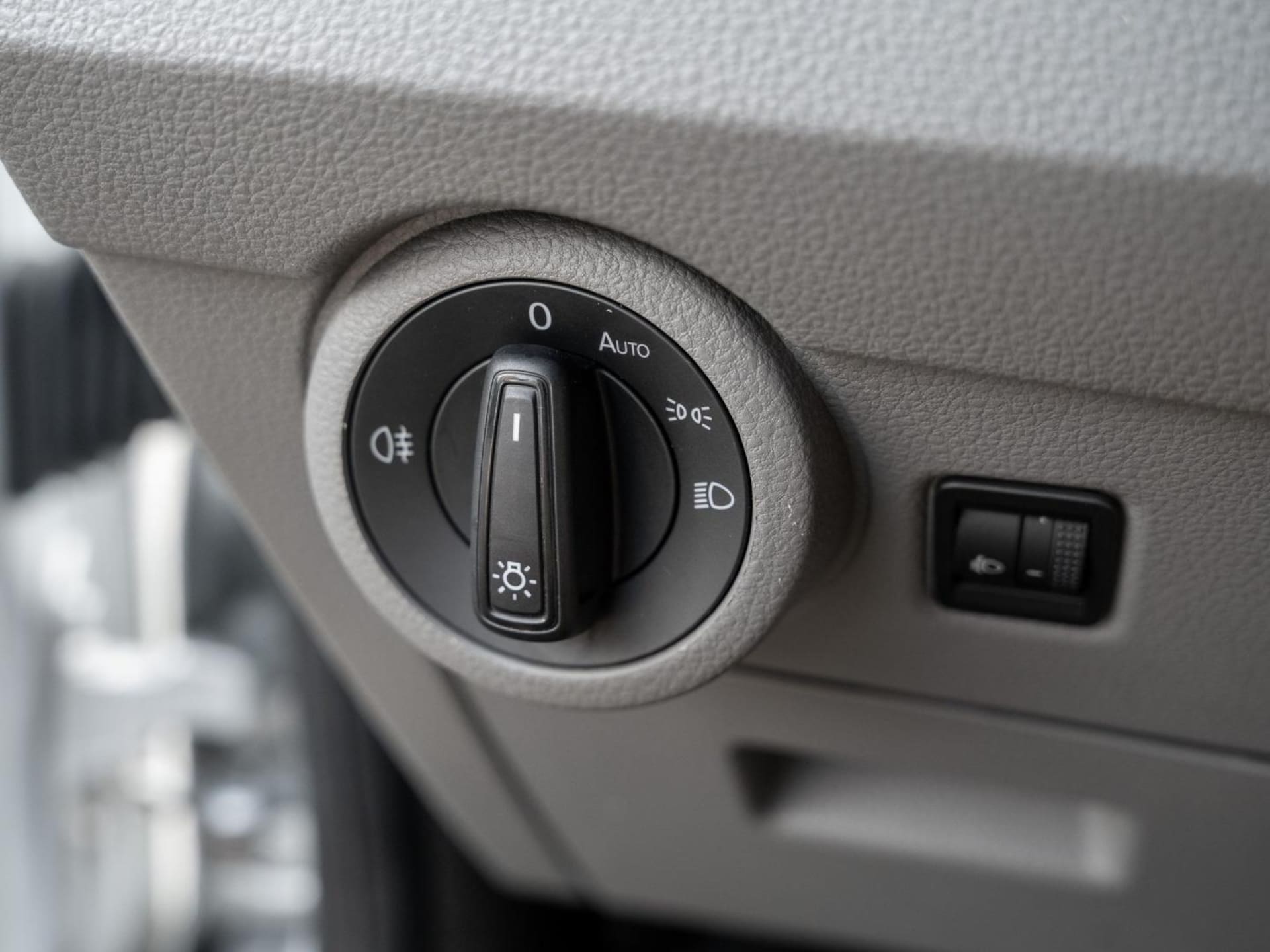 Volkswagen T6.1 Transporter Kasten langer Radstand