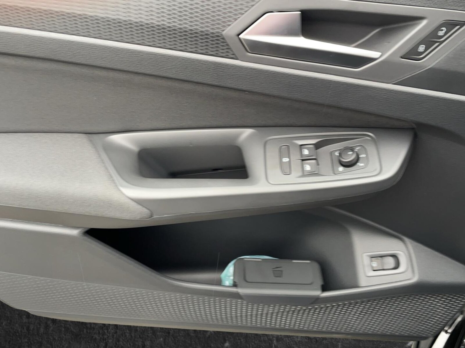 Volkswagen Caddy Kombi – Bild 6