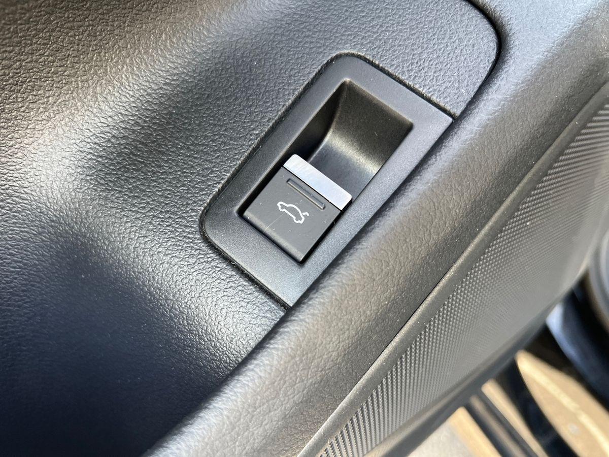 Image about Audi A6 Avant S line 40 TDI 150 kW (204 ch) S tronic