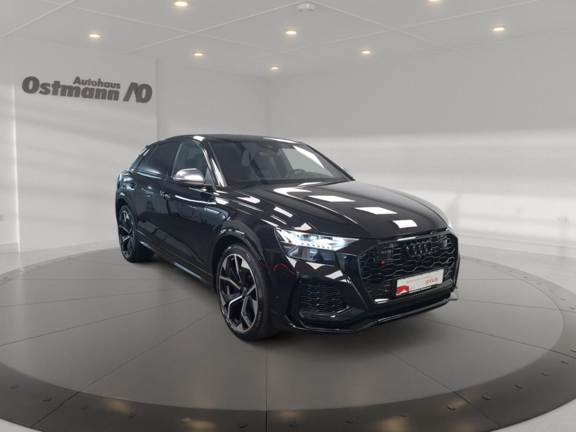 Audi RS Q8 SUV