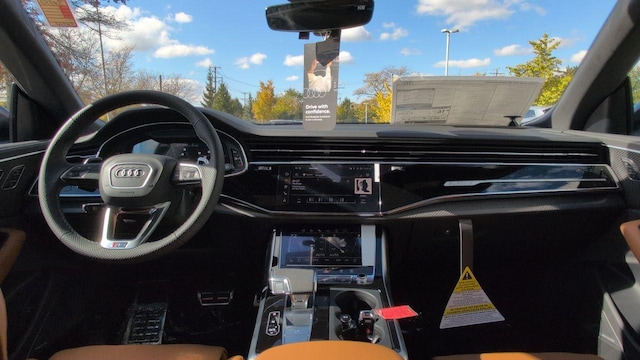 2025 Audi RS Q8 Base - Photo 24