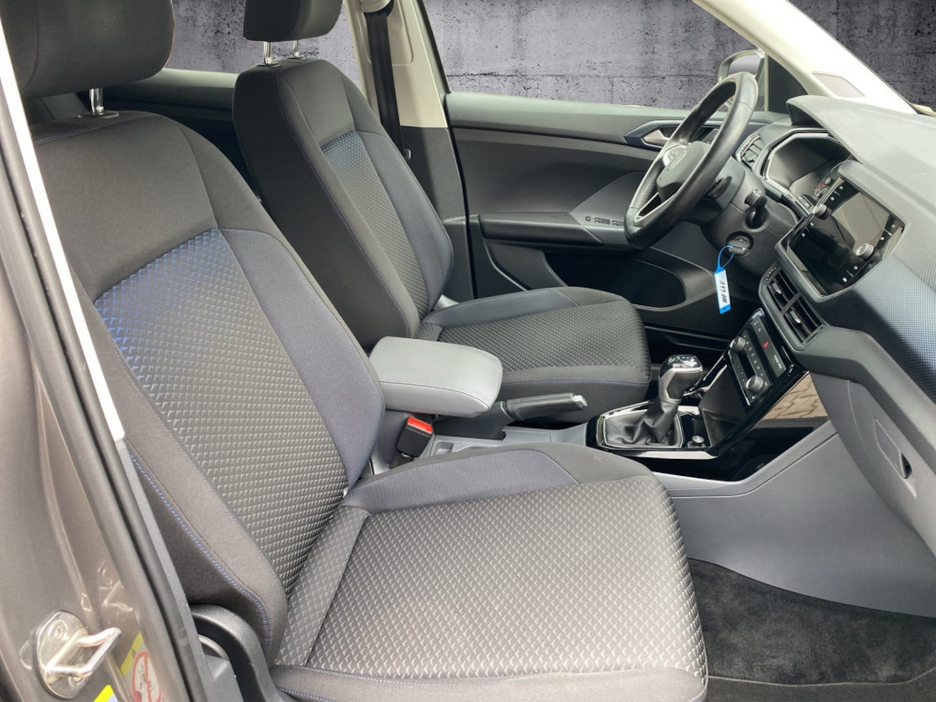 Volkswagen T-Cross United