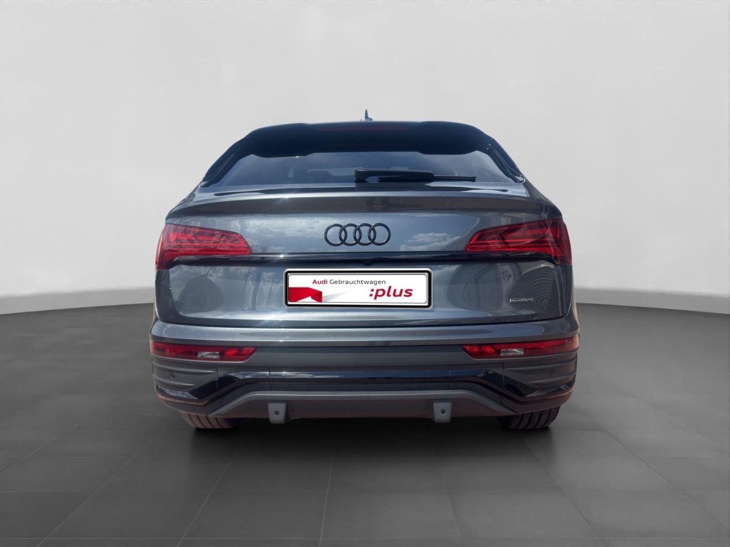Bild über Audi Q5 Sportback TFSI e S line business 50 TFSI e quattro S tronic - für weitere Informationen kontaktieren Sie den Audi Partner