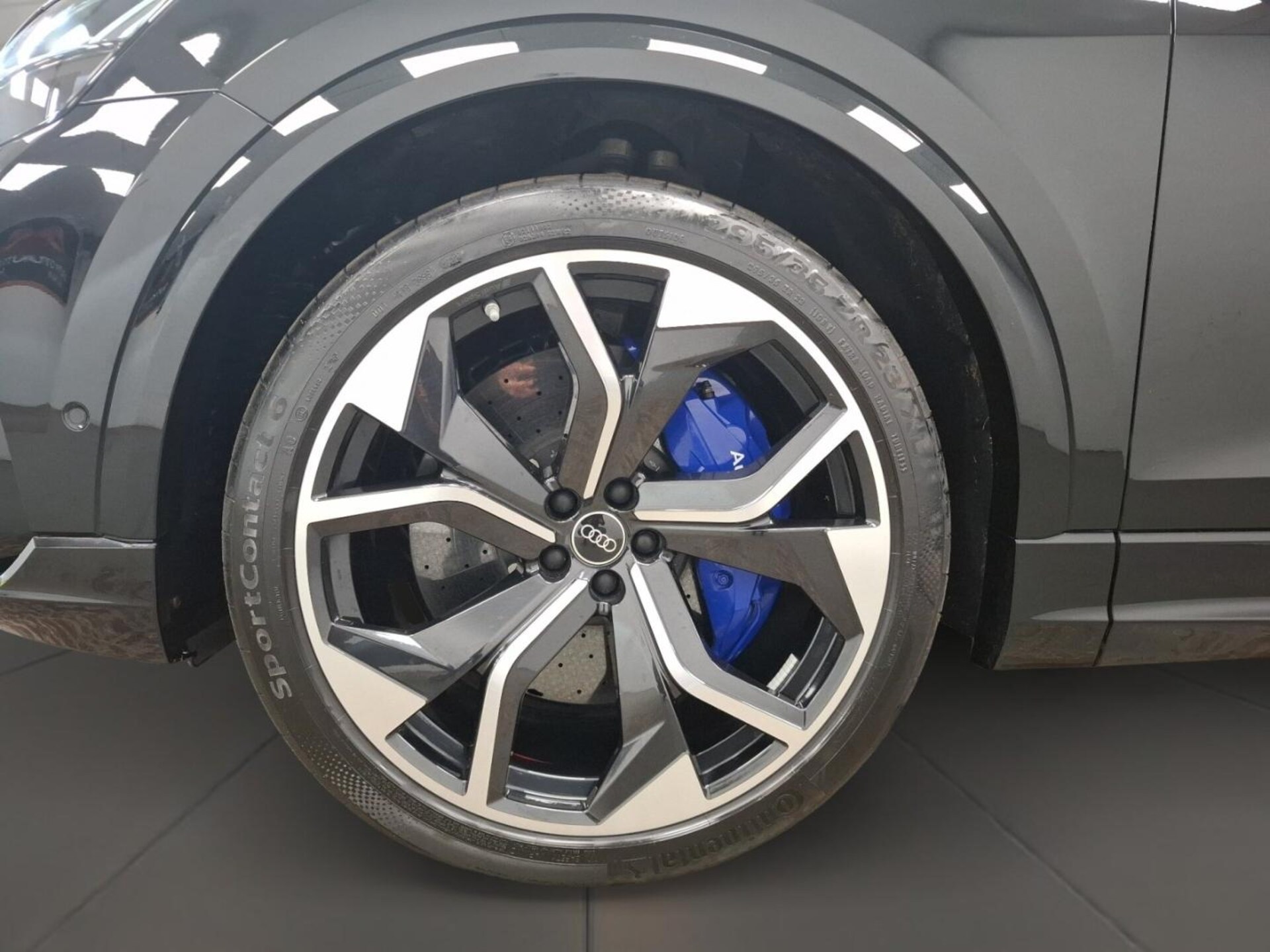 Audi RS Q8 SUV