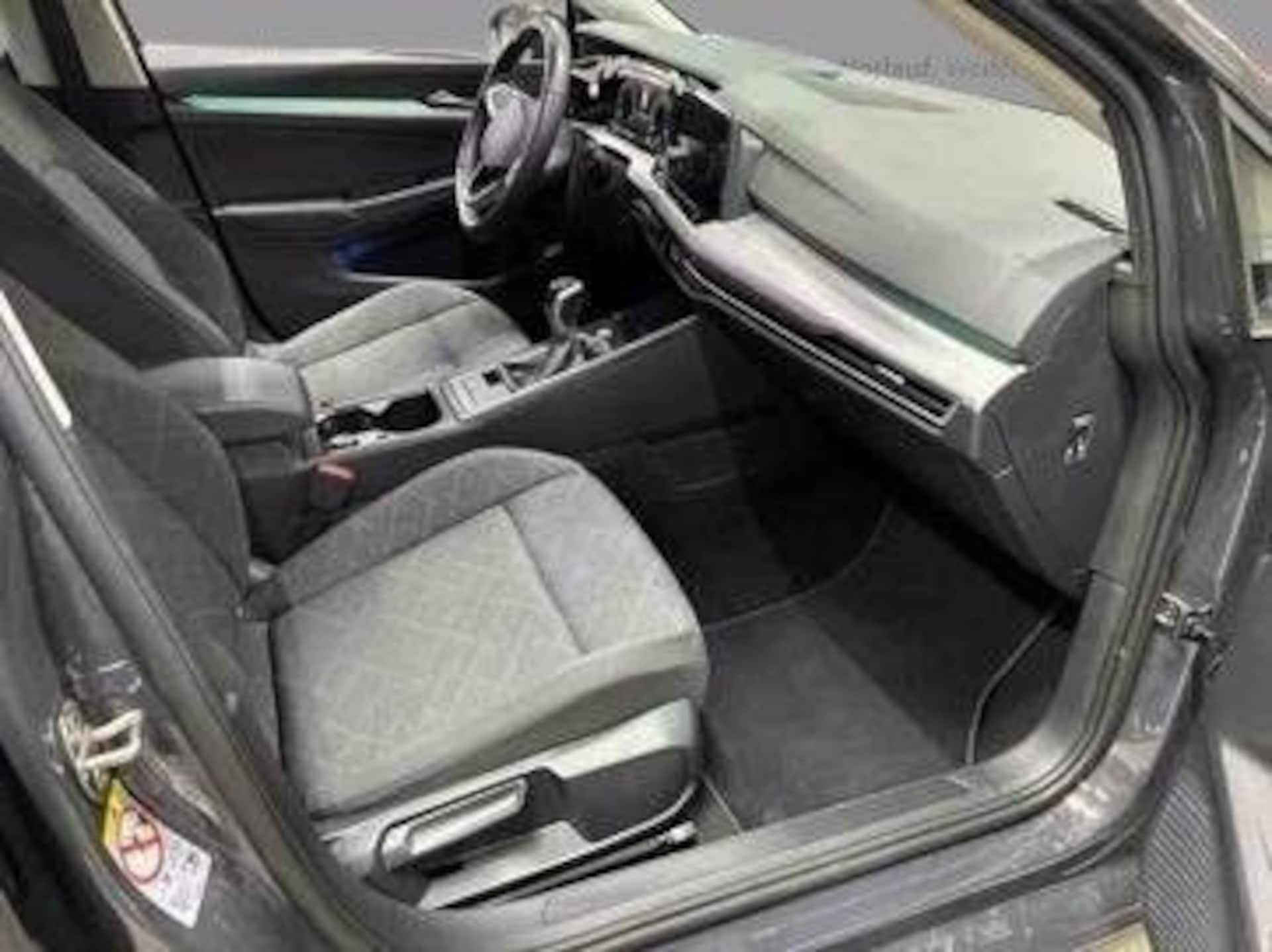 Volkswagen Golf Variant Life