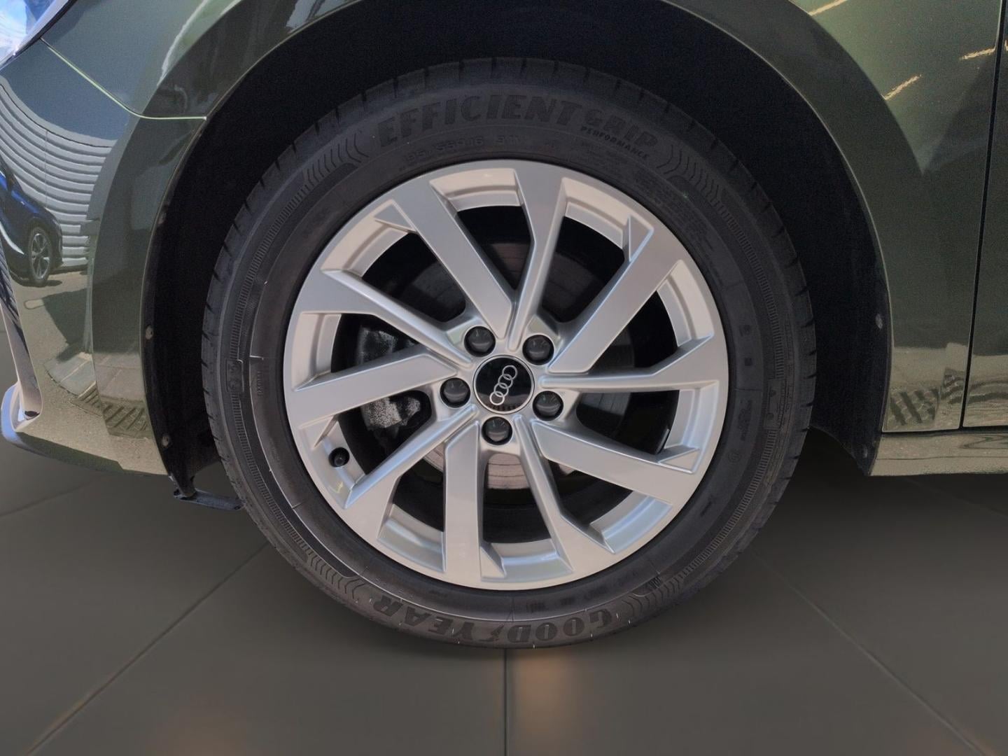 Bild über Audi A1 Sportback advanced 30 TFSI Schaltgetriebe - für weitere Informationen kontaktieren Sie den Audi Partner