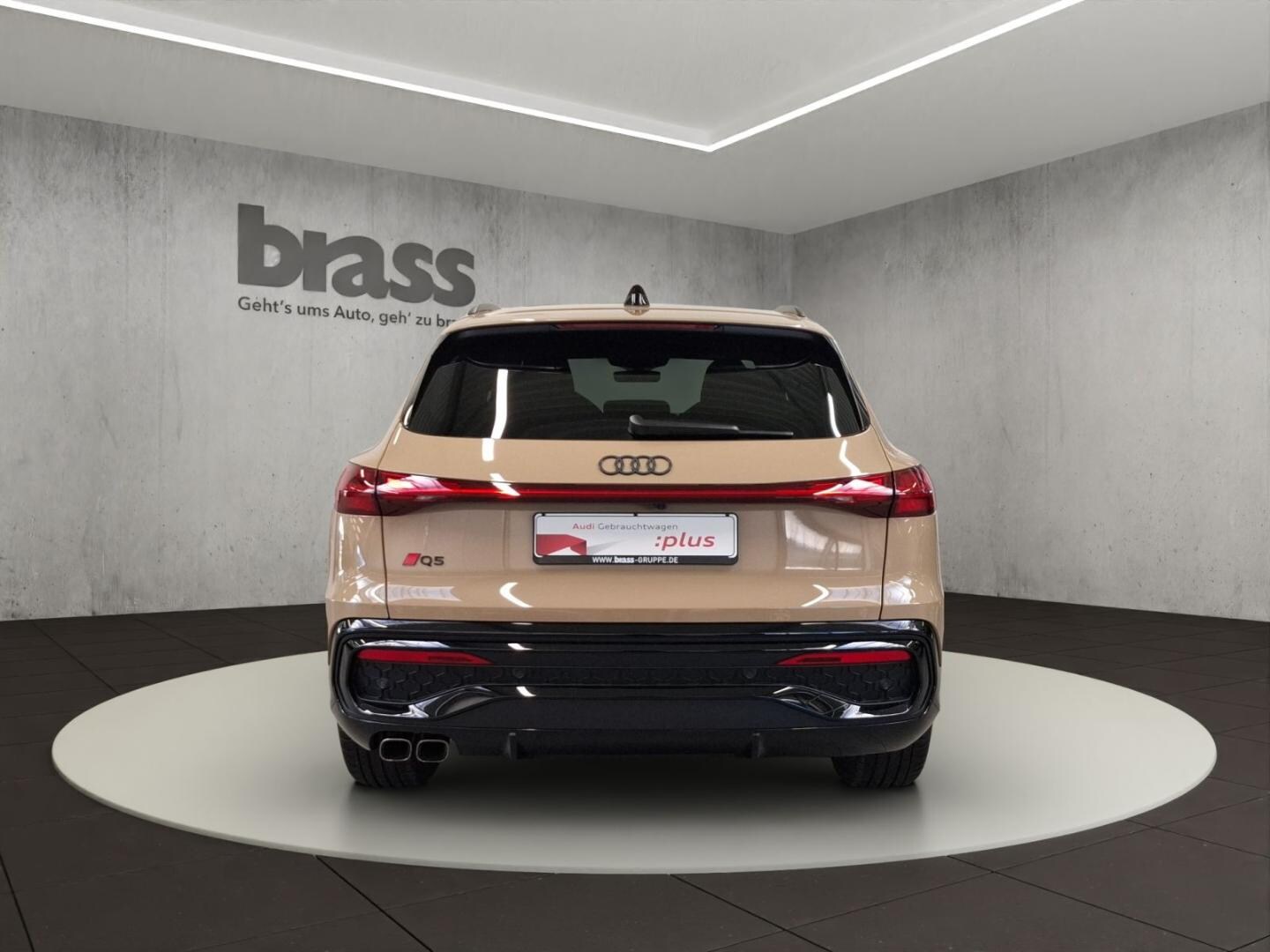 Bild über Audi Q5 SUV TDI quattro 150 kW S tronic - für weitere Informationen kontaktieren Sie den Audi Partner