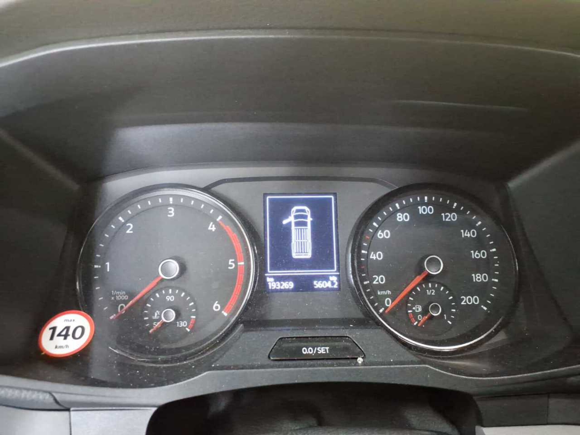 Volkswagen Crafter Kasten mittlerer Radstand