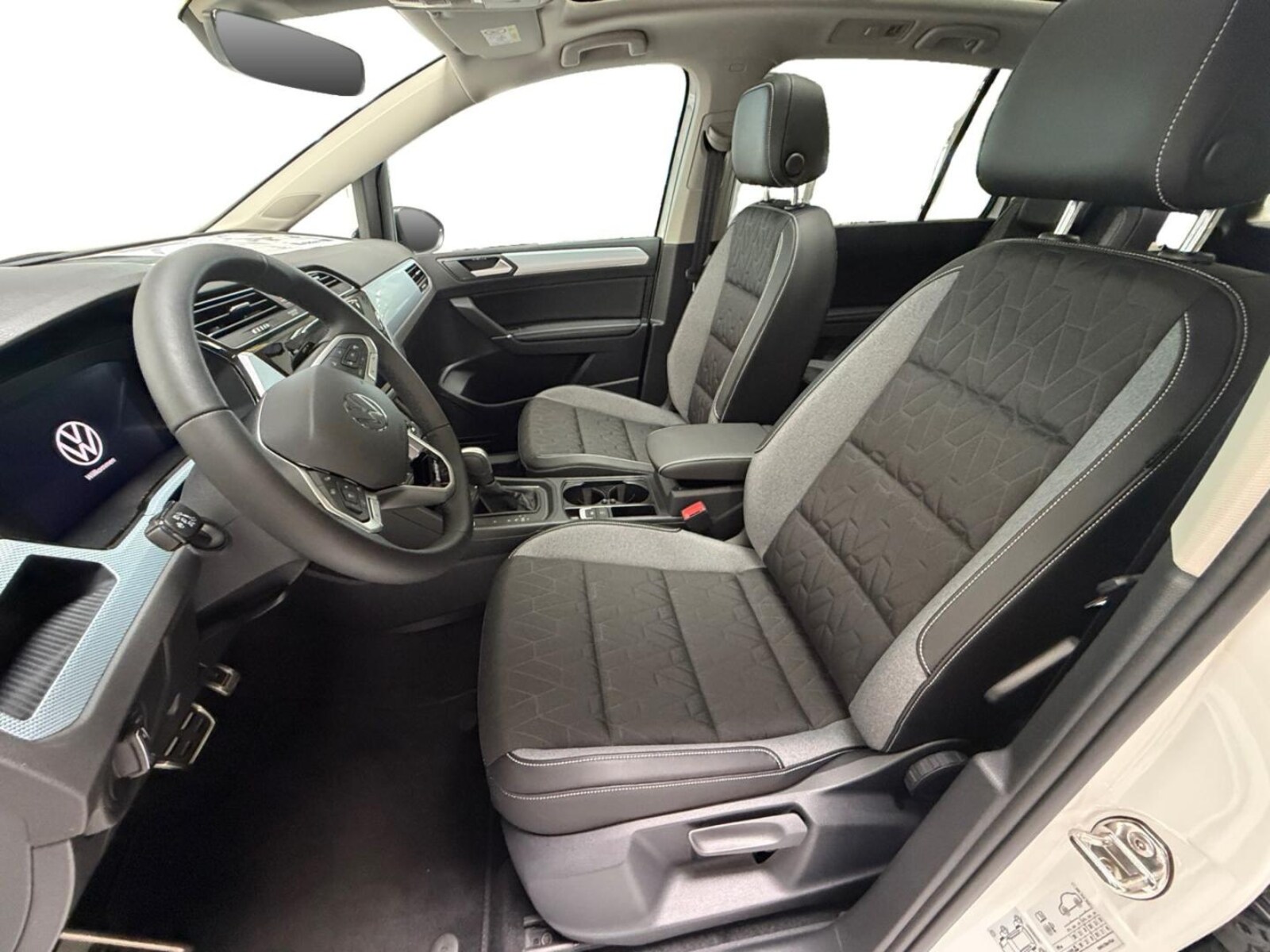 Volkswagen Touran – Bild 8