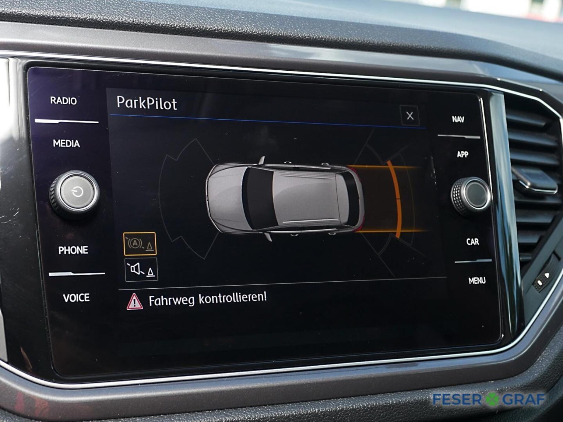 Volkswagen T-Roc IQ.DRIVE