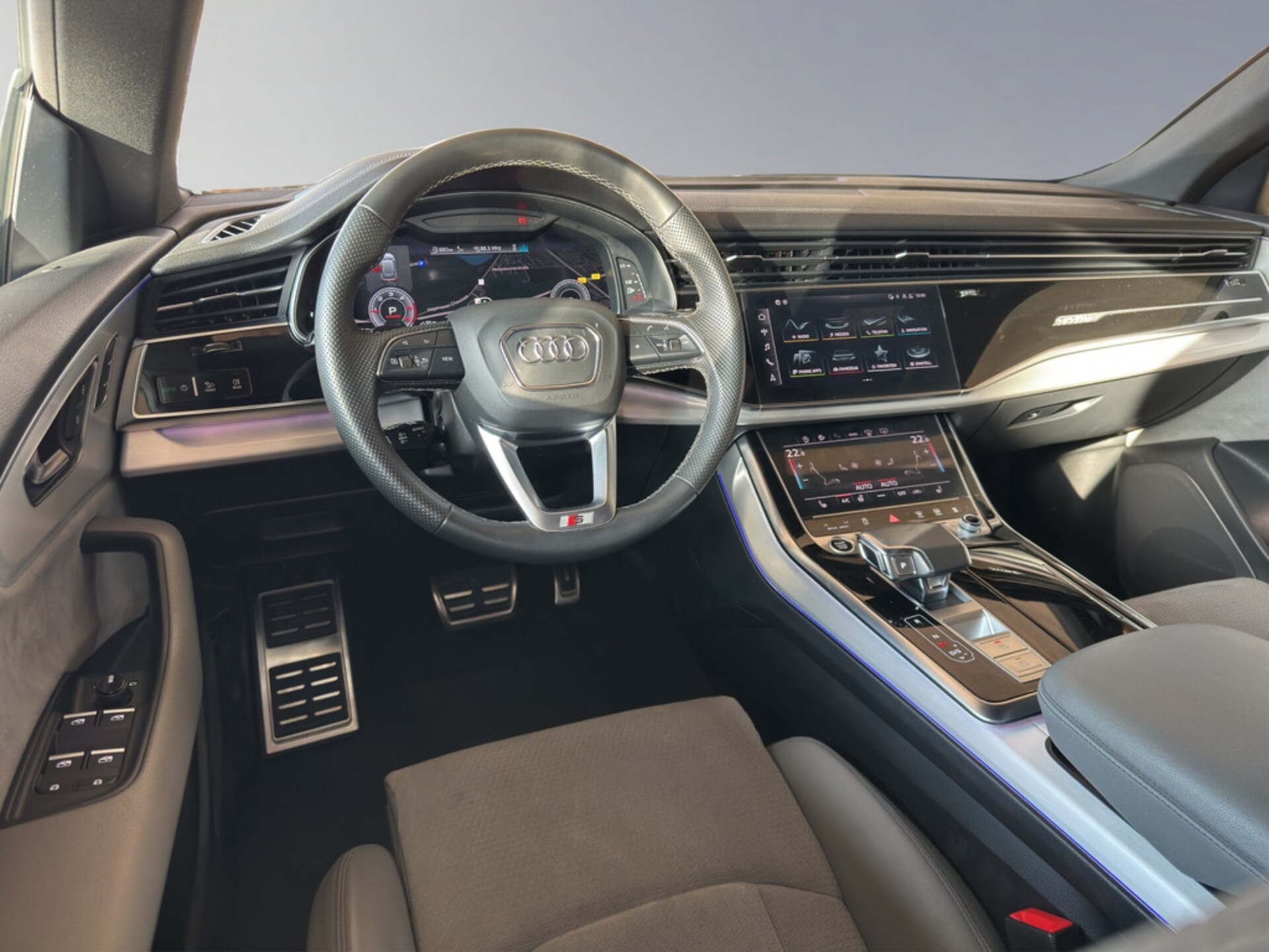 Audi Q8 SUV