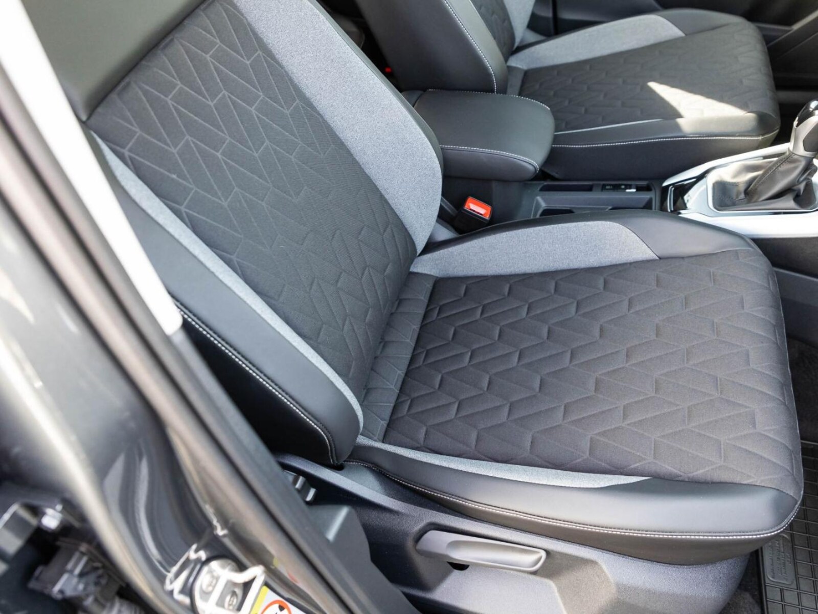 Volkswagen T-Roc – Bild 26